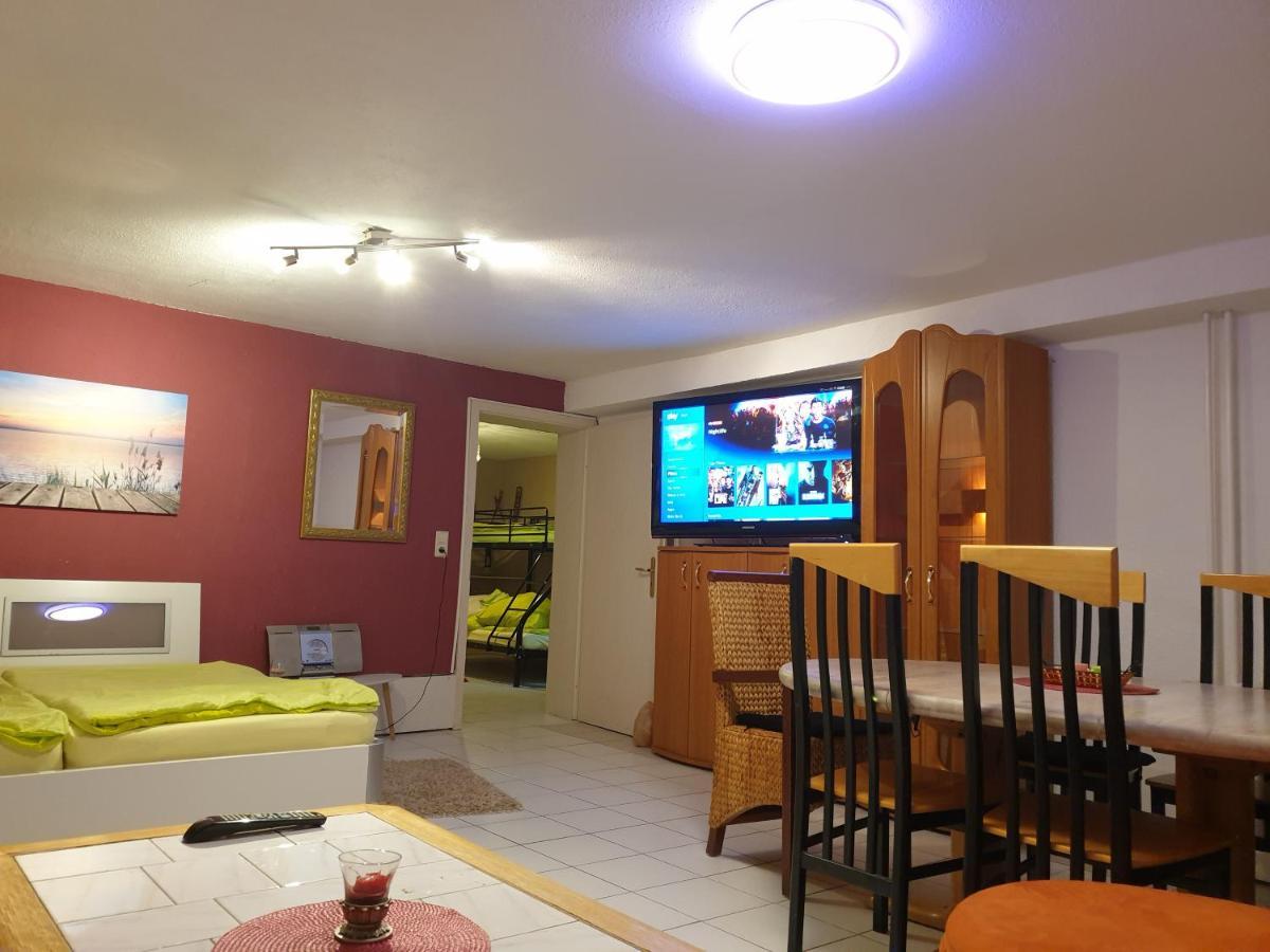 Sions Grosse Ferienwohnung Ferienwohnung Mit 3 Schlafzimmer, 2 Km Bis Zum Europapark Rust Kappel-Grafenhausen Luaran gambar